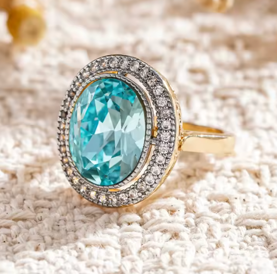 Luxury Two-Tone Blue Cubic Zirconia Oval Ring for Women