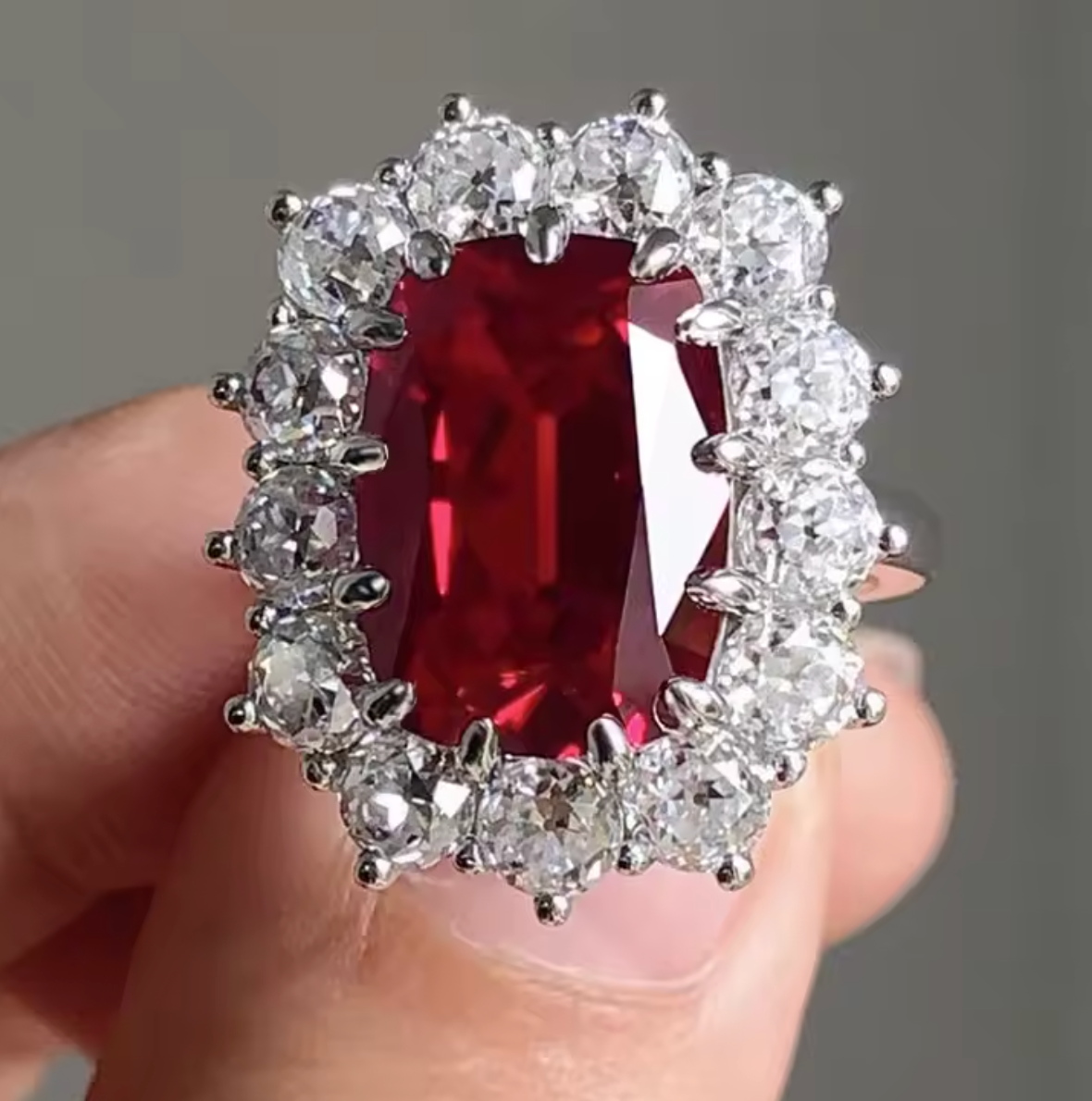 Luxury Geometric Red Cubic Zirconia Ring for Women
