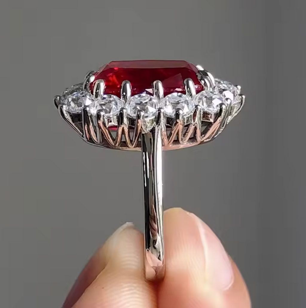Luxury Geometric Red Cubic Zirconia Ring for Women
